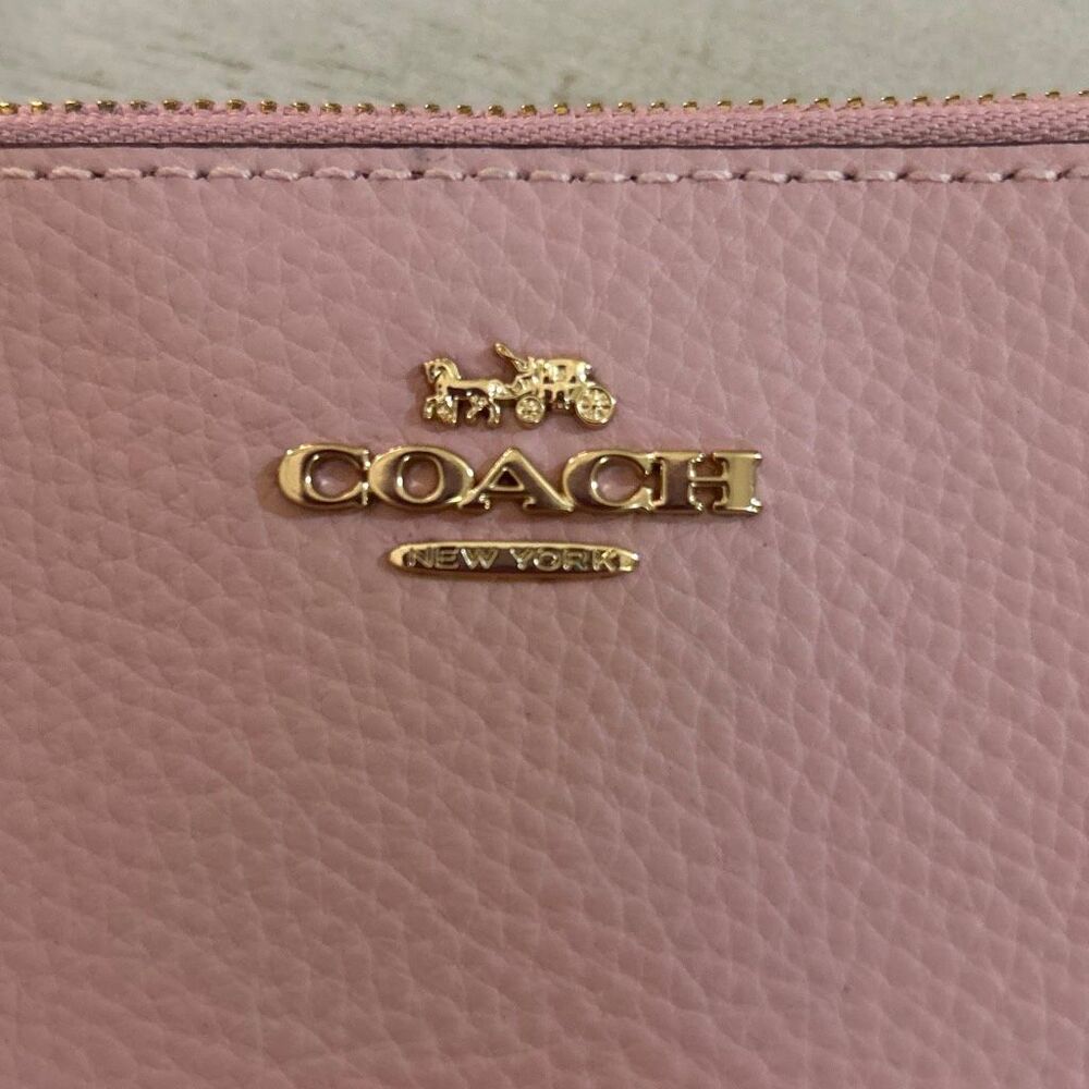 Coach Pink Wristlet W/Keychain - image 3
